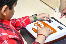 Braille Learning Device